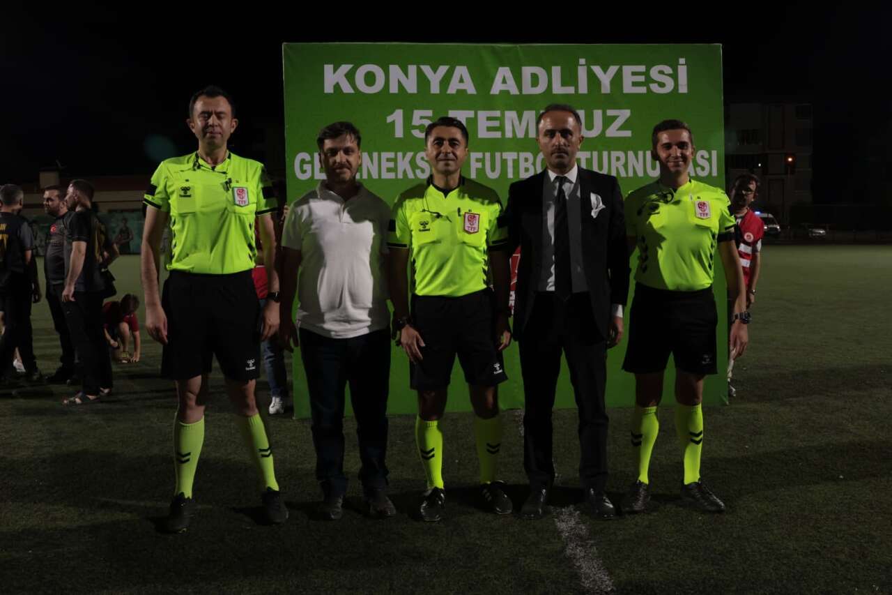 Konya Adliyesi'nde 15 Temmuz Futbol Turnuvası tamamlandı! Şampiyon belli oldu 15